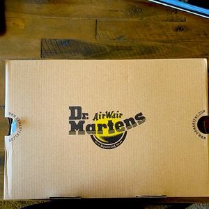 Dr Martens BNIB ready for Fall🧡 1460 Pascal in Cognac